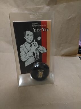 Vintage Collector's 1983 Bunny Martin World Championship Wooden Yo-Yo Unopened